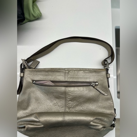 Soft pewter Coach tote bag - Picture 1 of 3
